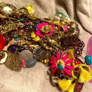 Jewelry lot ( please read )